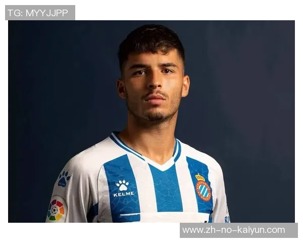 世界足球后卫球星身高对比及其对比赛影响分析