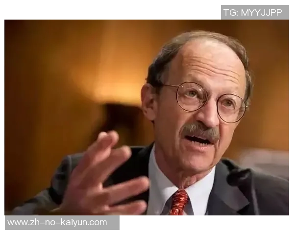 全球最顶尖足球明星的探索之旅 揭秘他们背后的传奇故事