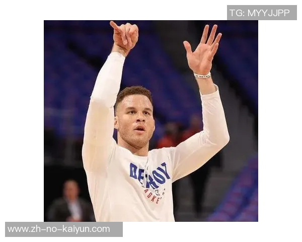 白人足球前锋球星崛起与发展之路：从青训到职业顶峰的故事